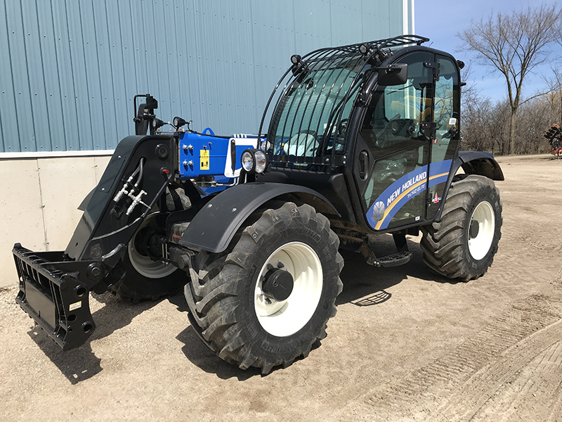 2024 New Holland TH7.42 ELITE TeleHandler