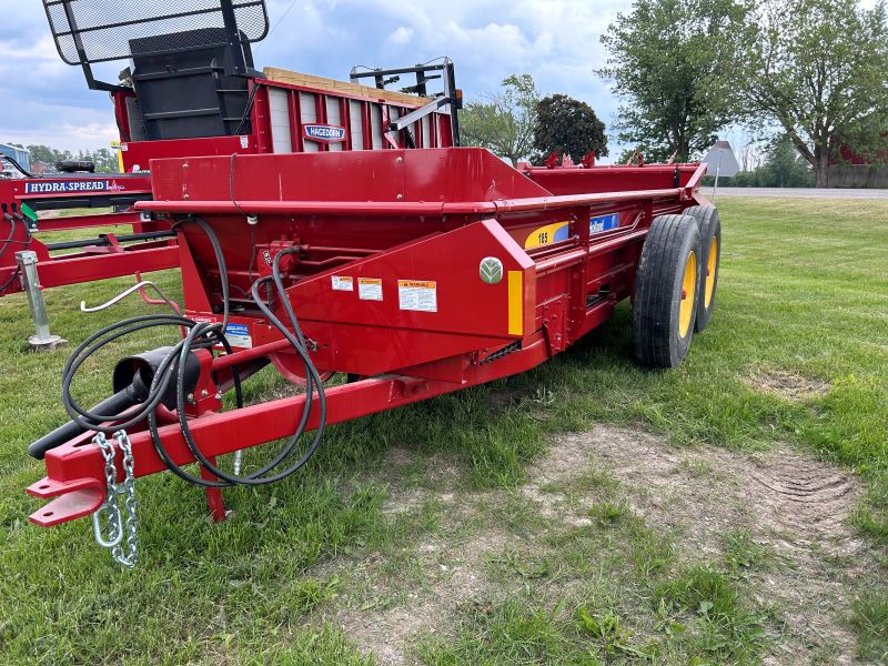 2023 New Holland 185HBS Manure Spreader