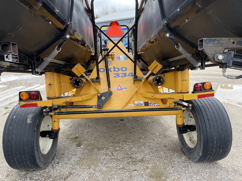 2014 Oxbo 334 Windrow Merger