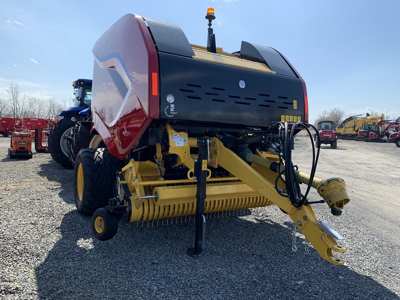 2024 New Holland PRO-BELT 450 Baler/Round