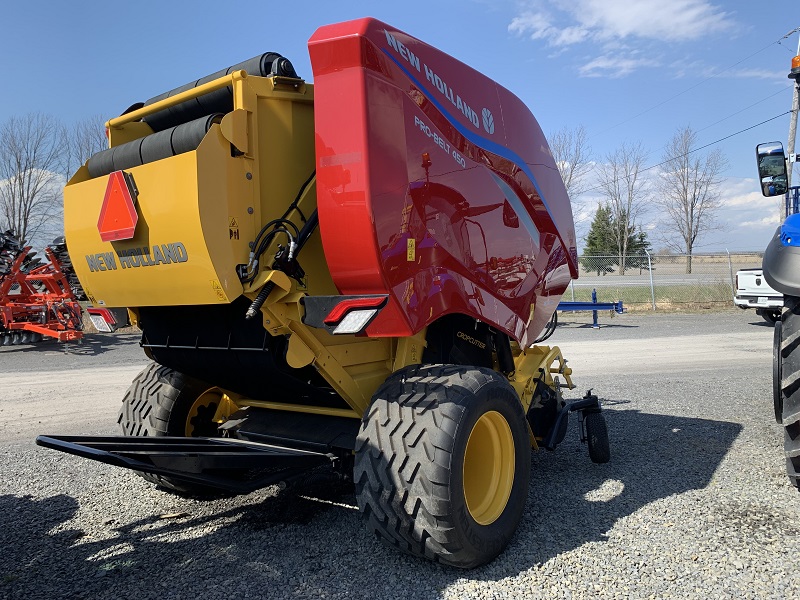 2024 New Holland PRO-BELT 450 Baler/Round