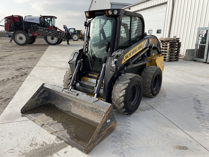 2021 New Holland L320 Skid Steer Loader