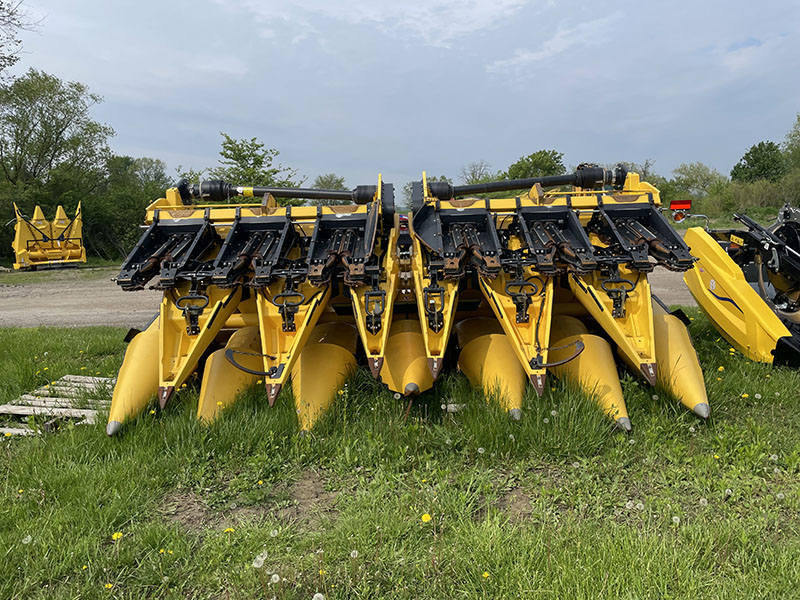 2021 New Holland 980CF Header Corn Head