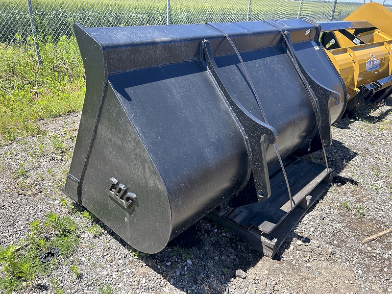 2023 Yanmar 83" Bucket