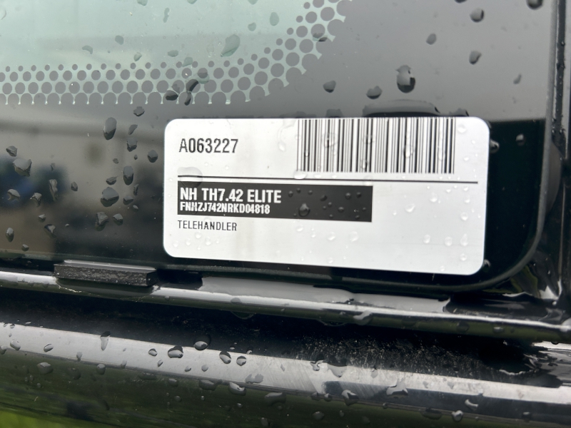 2025 New Holland TH7.42 ELITE TeleHandler