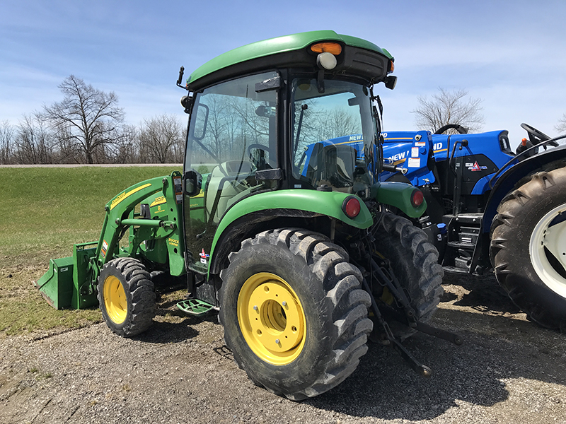 2011 John Deere 3520 Tractor Compact