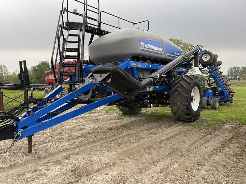 2017 New Holland P2080 Air Drill