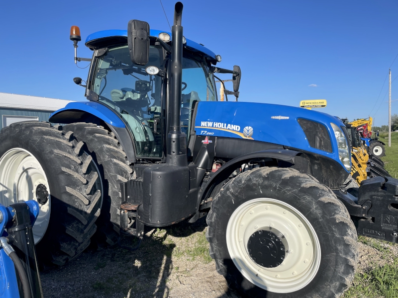 2014 New Holland T7.260 Tractor