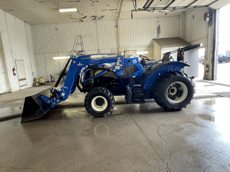 2023 New Holland WORKMAST 95 Tractor