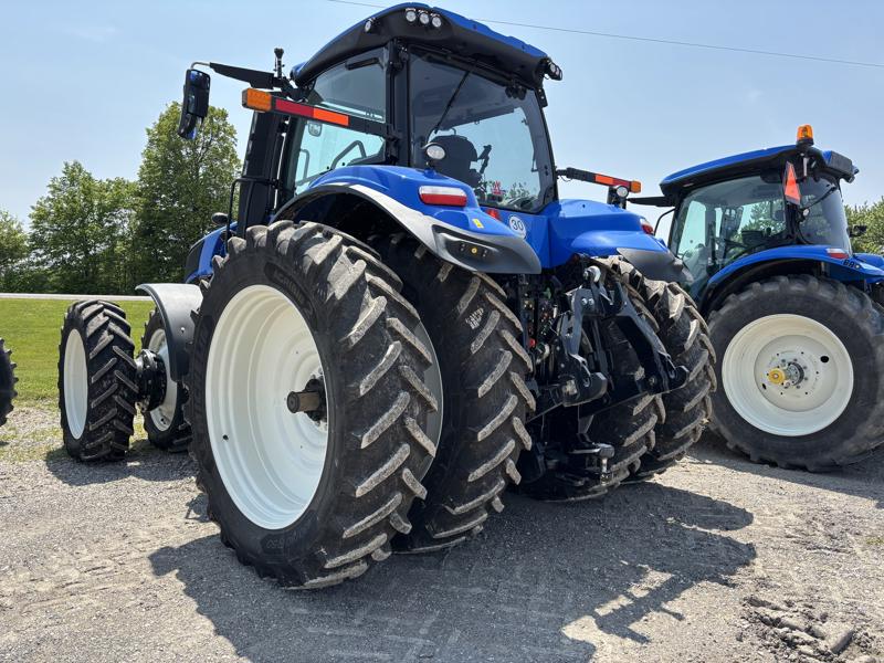 2025 New Holland T8.325  PLMI Tractor