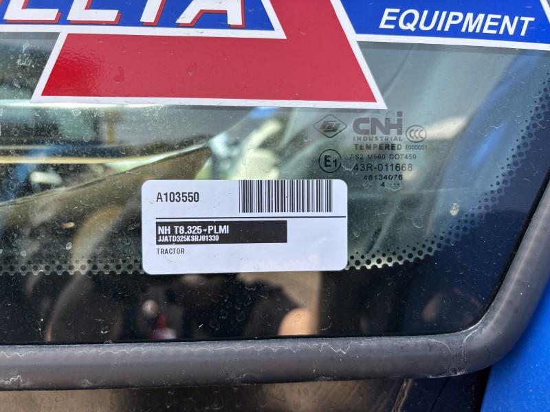 2025 New Holland T8.325  PLMI Tractor