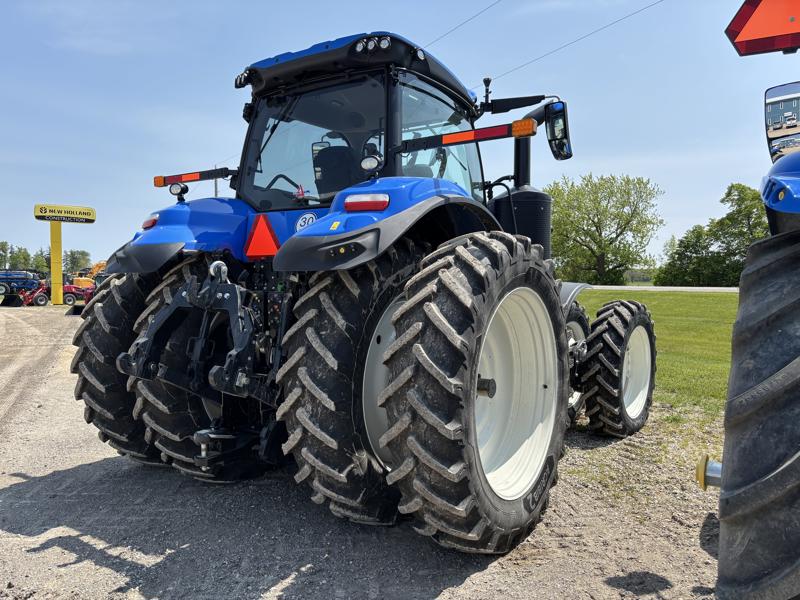 2025 New Holland T8.325  PLMI Tractor