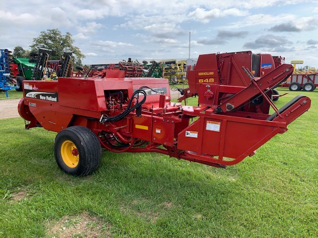 2007 New Holland 575 Baler/Square