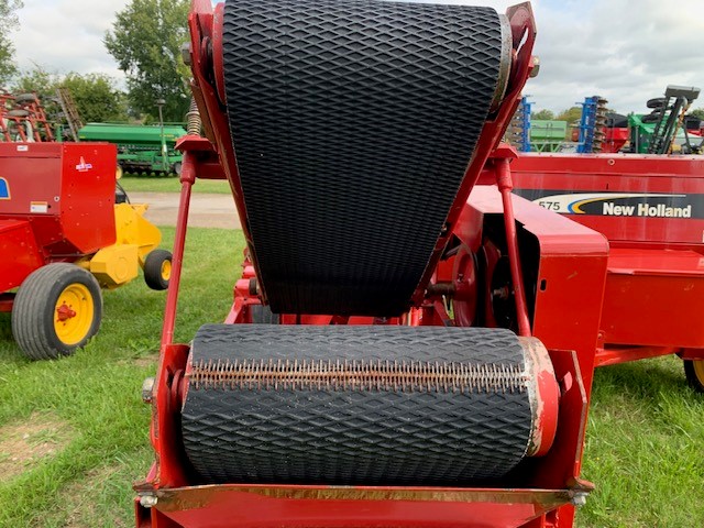 2007 New Holland 575 Baler/Square