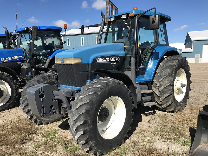 1997 New Holland 8670 Tractor