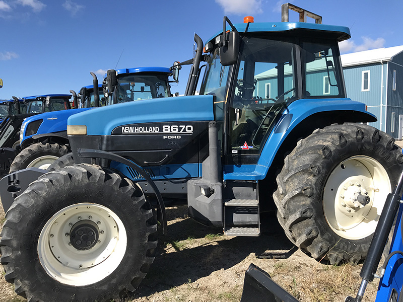 1997 New Holland 8670 Tractor