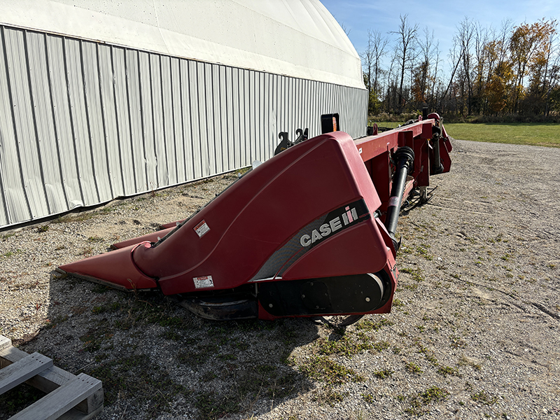 2011 Case IH 2608 Header Corn Head