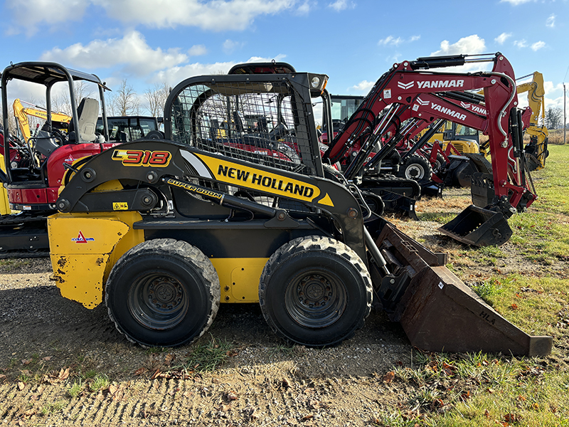 2021 New Holland L318 Skid Steer Loader