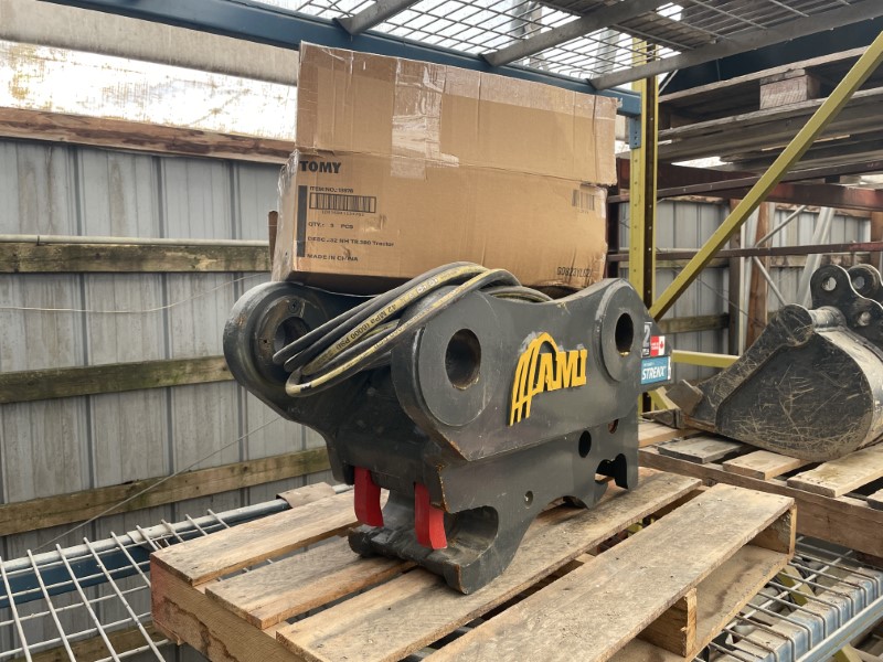 2024 AMI Attachments COUPLER Excavator Attachment