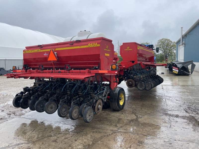 2008 Sunflower 9434 Drill