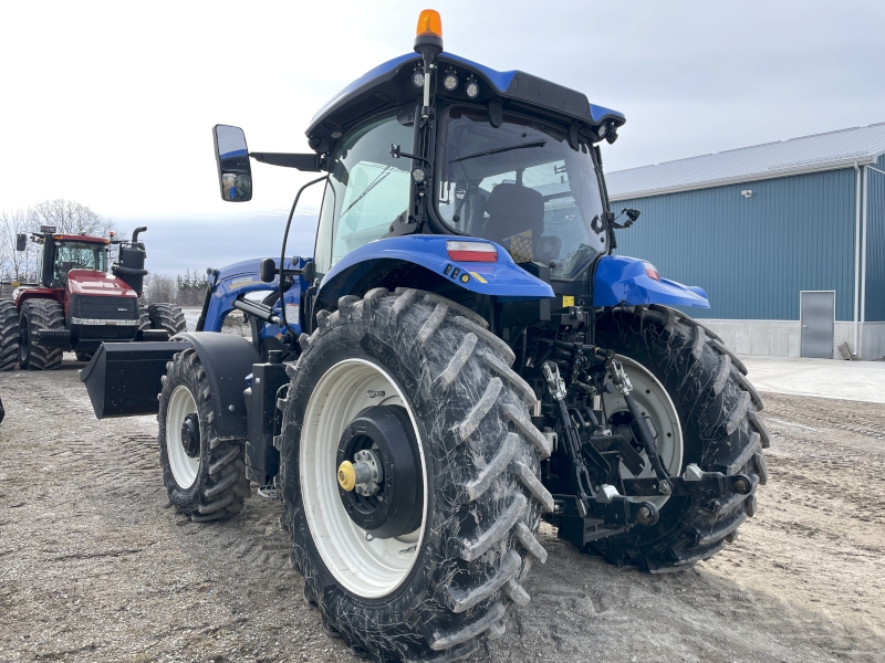 2022 New Holland T6.175 CVT Tractor
