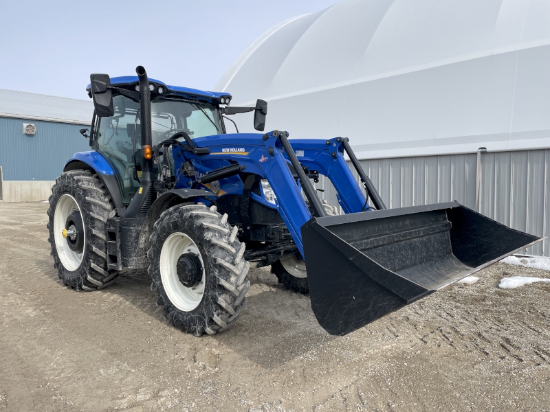2022 New Holland T6.175 CVT Tractor