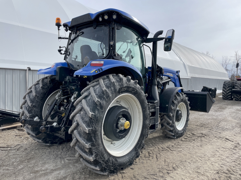 2022 New Holland T6.175 CVT Tractor
