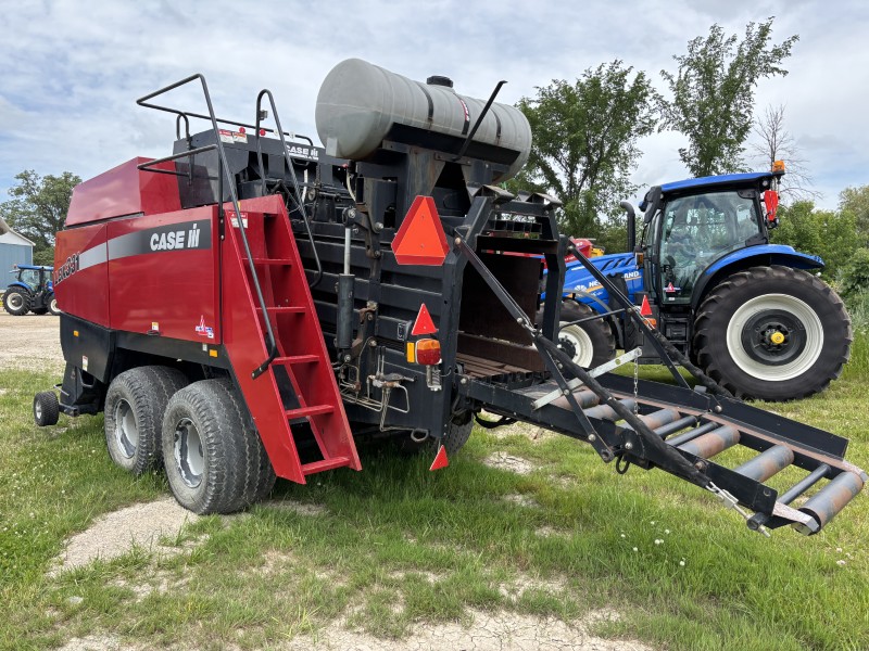 2003 Case IH LBX331 Baler/Big Square