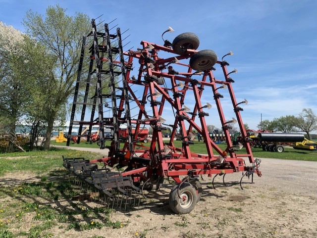 1998 Case IH 4300 Field Cultivator