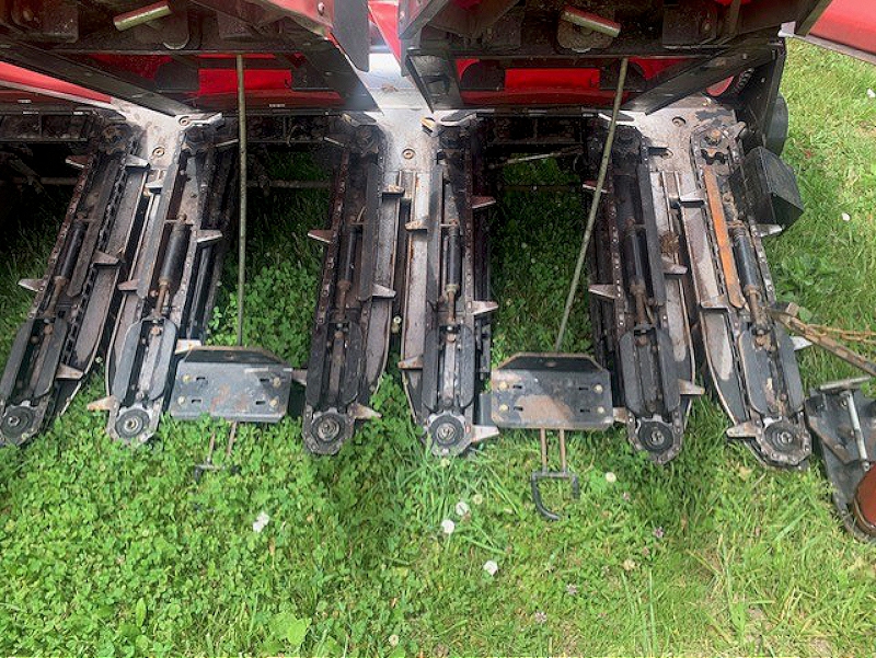 2011 AGCO 670B Combine