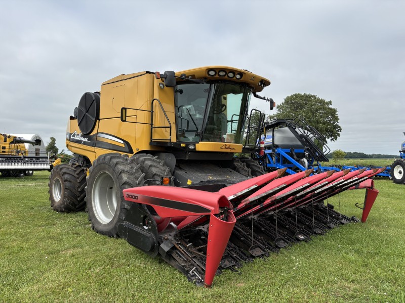 2011 AGCO 670B Combine