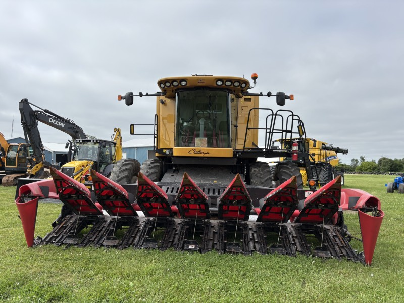 2011 AGCO 670B Combine