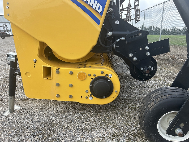 2020 New Holland 380HDY Header Forage