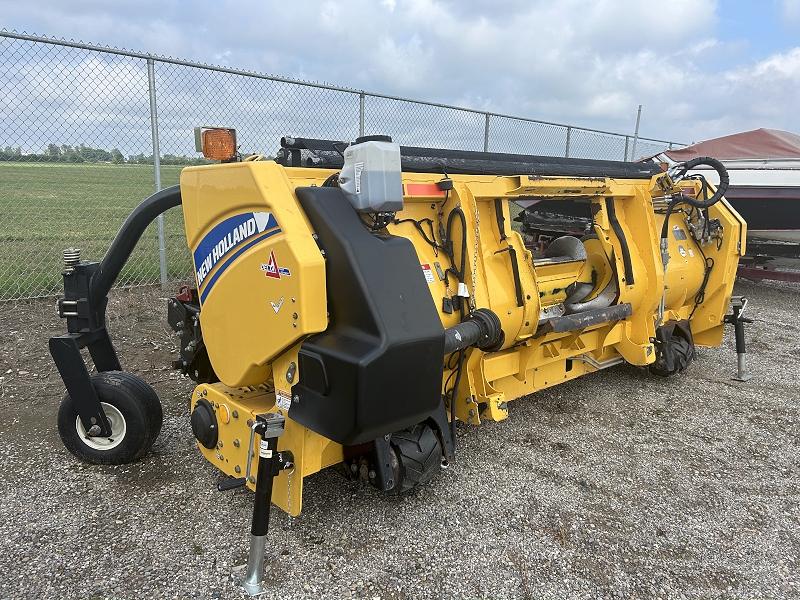 2020 New Holland 380HDY Header Forage