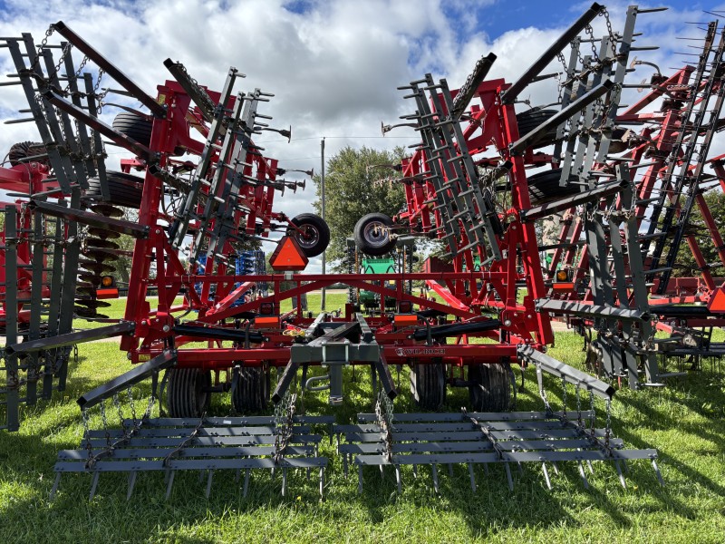 2019 Wil-Rich QX2 42.5' Field Cultivator
