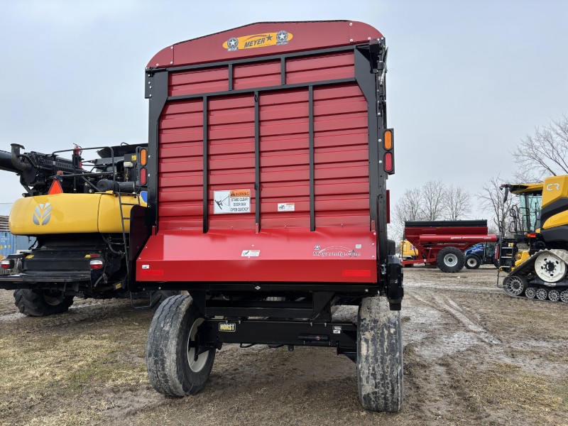 2025 Meyer RTH220-C Forage Box