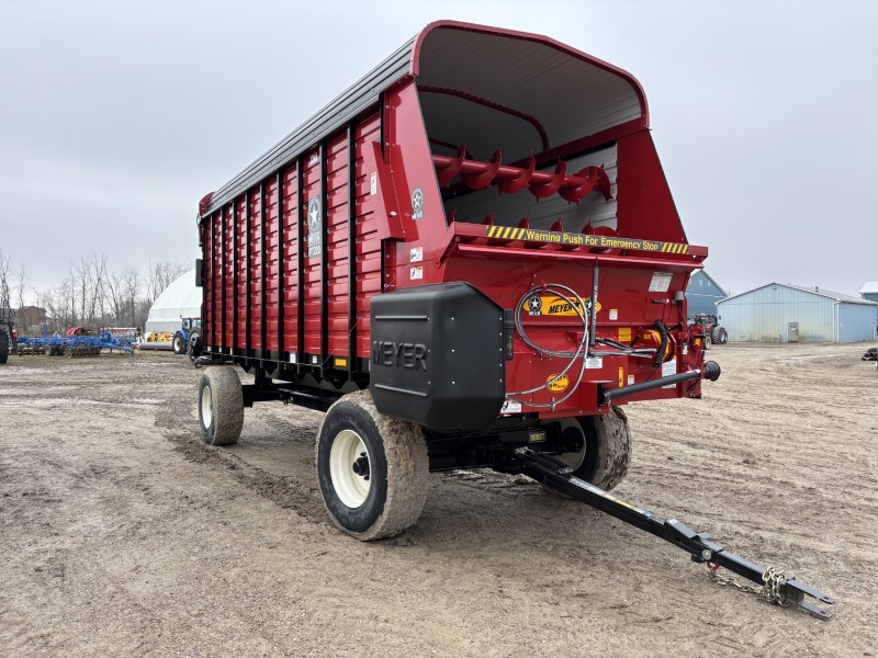 2025 Meyer RTH220-C Forage Box