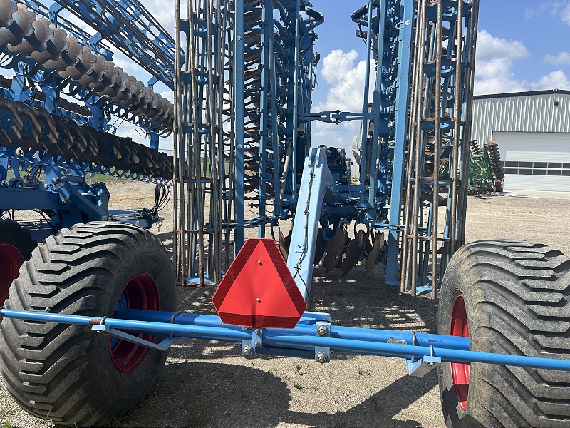 2020 LEMKEN RUBIN 10/700 Compact Disc