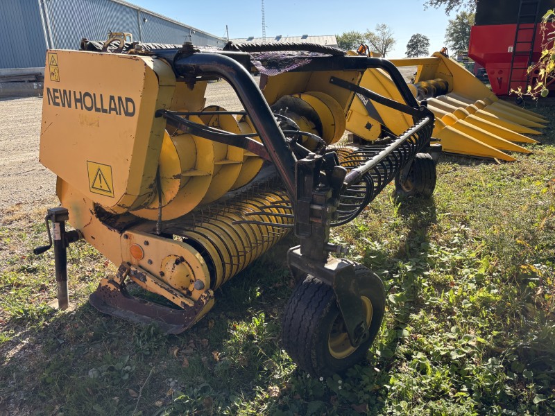 2002 New Holland 350W Header Forage