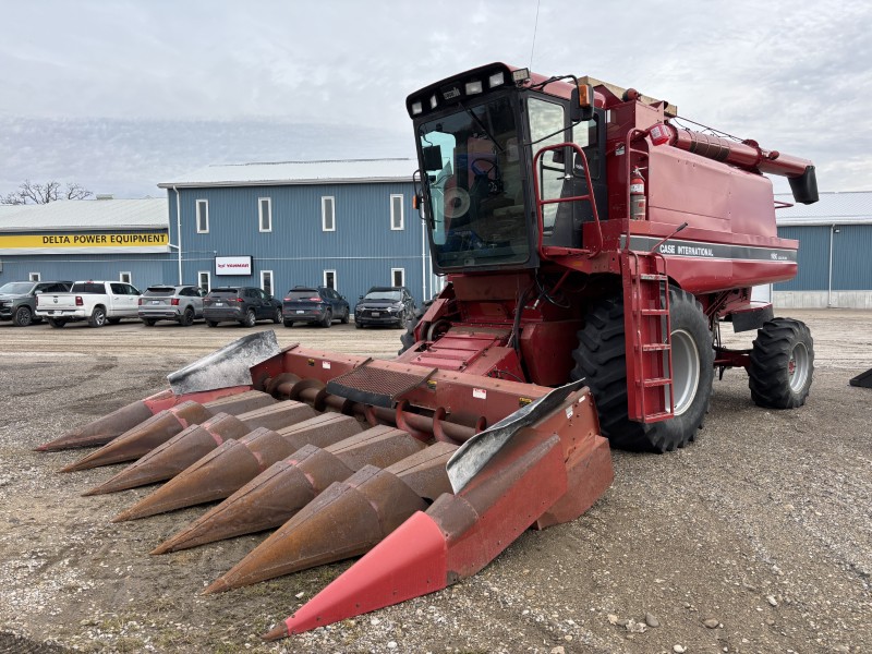1989 Case IH 1660 Combine