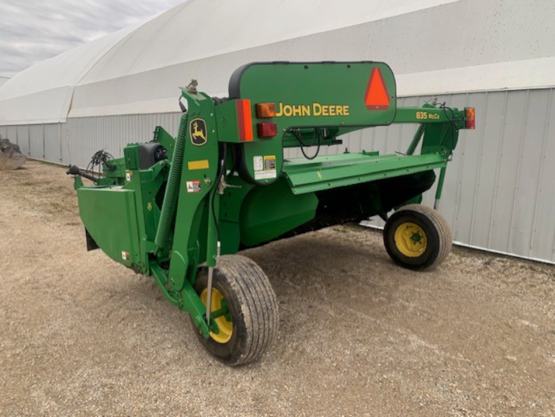 2011 John Deere 835 Mower Conditioner