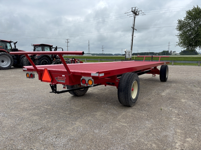 2026 JBM 8.5X30 ME Bale Wagon