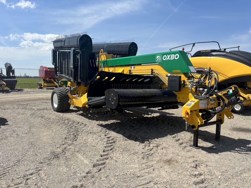 2026 Oxbo 2334 Windrow Merger