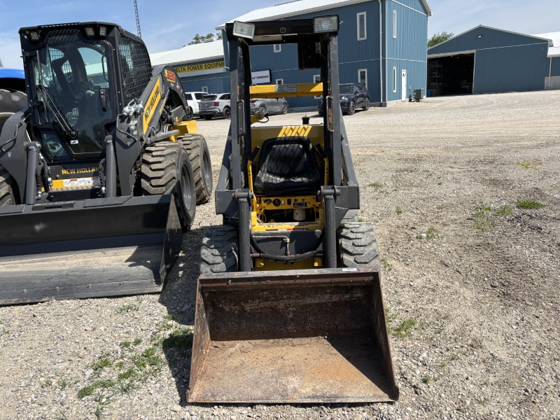2008 New Holland L125 Skid Steer Loader