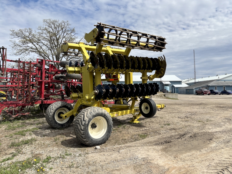 2023 Degelman PRO-TILL 20N Compact Disc