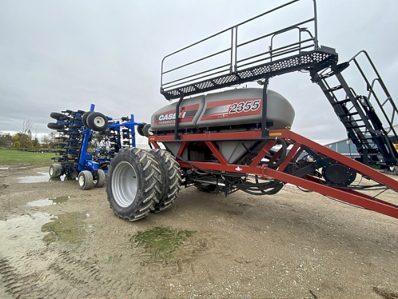 2013 New Holland P2080 30FT Drill