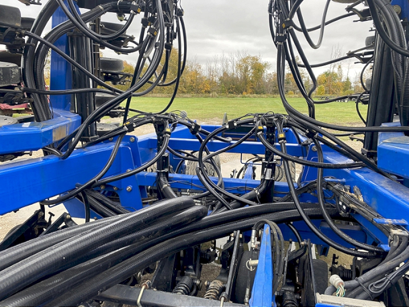 2013 New Holland P2080 30FT Drill