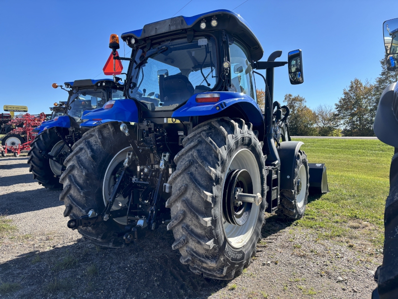2022 New Holland T6.155 DCT Tractor