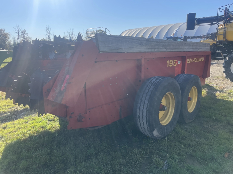 1998 New Holland 195 Manure Spreader