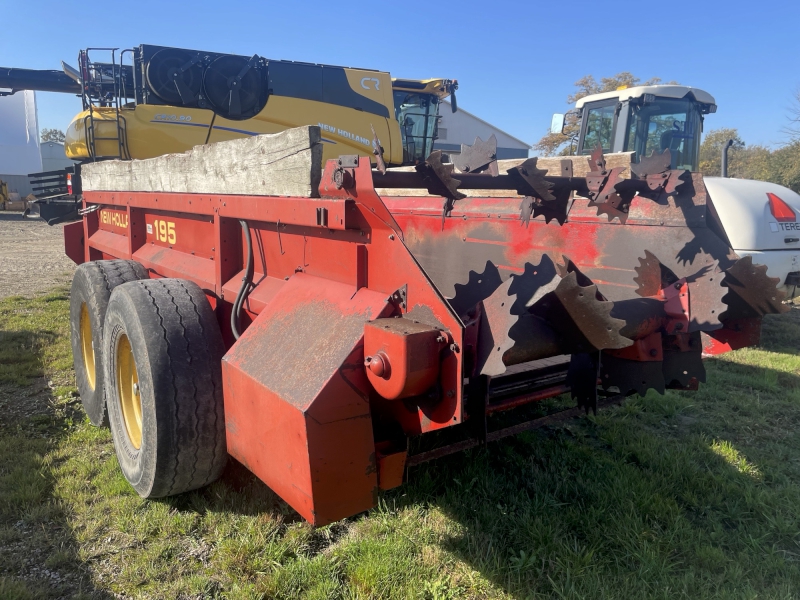 1998 New Holland 195 Manure Spreader